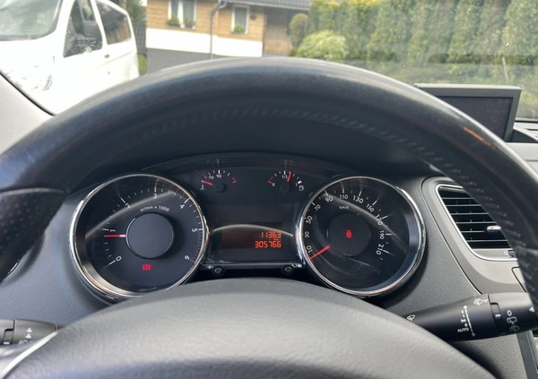 Peugeot 5008 cena 22500 przebieg: 305766, rok produkcji 2010 z Andrychów małe 56